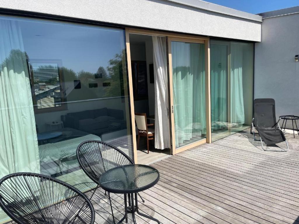 R41 - Tivoli Groundfloor Apartment Ljubljana Exteriör bild