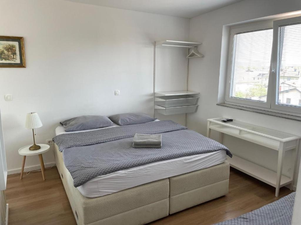 R41 - Tivoli Groundfloor Apartment Ljubljana Exteriör bild